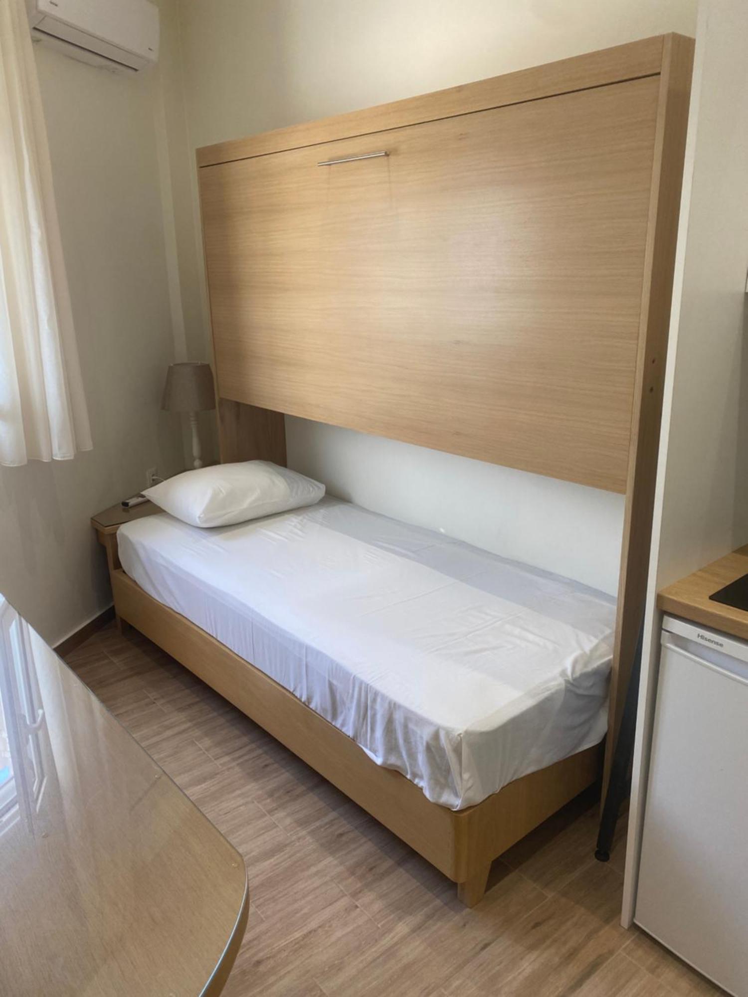 Lissos Rooms סוג'יה מראה חיצוני תמונה
